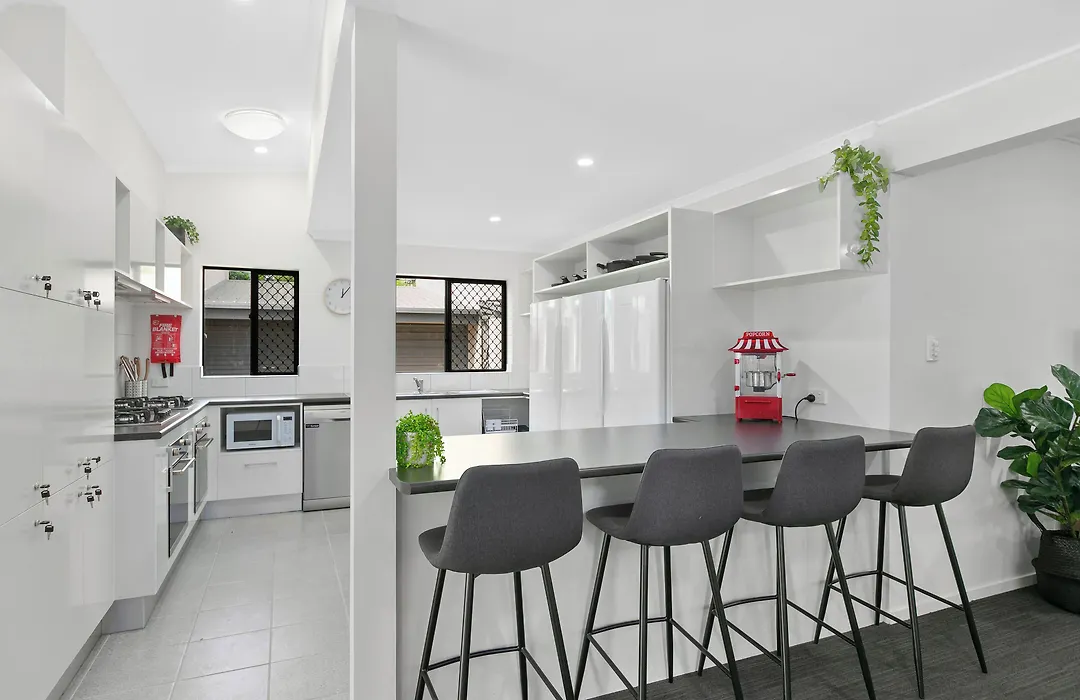 Redhill Cairns Living - Martyn St-1